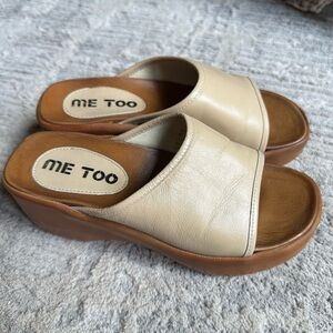 Me Too Leather Platform Open Toe Slides‎ Size 6
